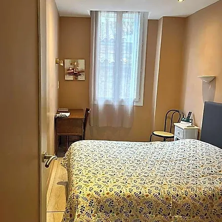 Restaurant Les Arcades 2* Лиму