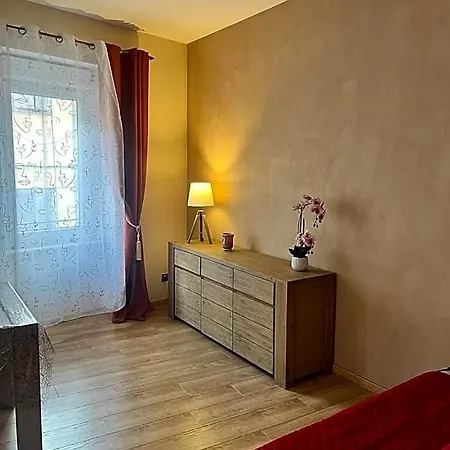 Restaurant Les Arcades Отель Лиму