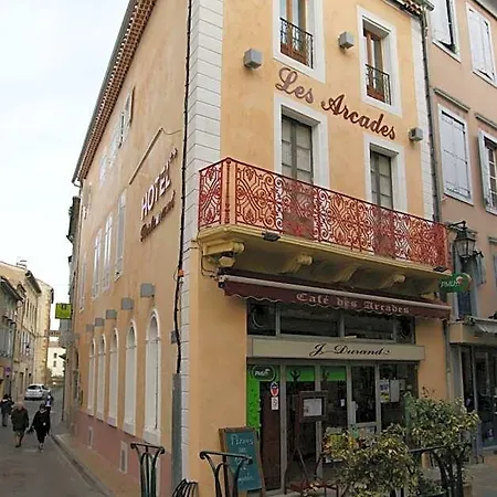 Отель Restaurant Les Arcades Лиму